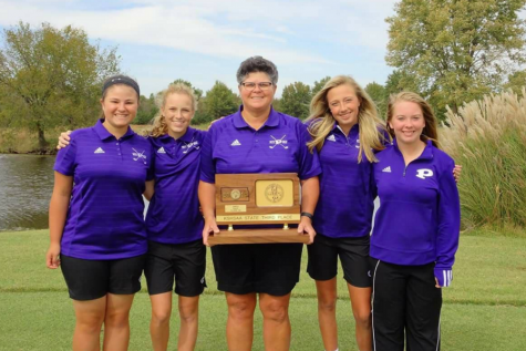 Listed from left to right: Junior Lauren Valenzuela, freshman Samantha Maceli, freshman Hannah Holloman, senior Jamie VanWyck and coach Mary Packard